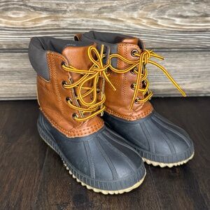 GAP Duck Boots